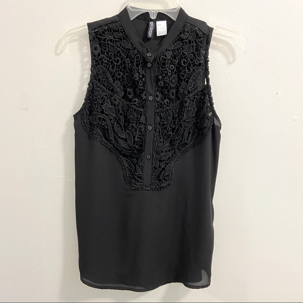 H&M Divided Sleeveless Embroidered Yoke Blouse